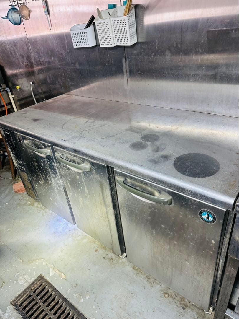 【リユース品】稼働品　業務用　ホシザキ　3ドア冷蔵庫　RT-150PNE1