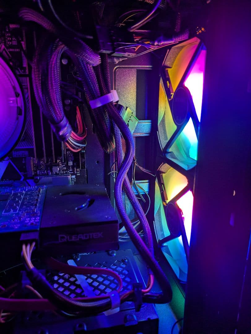 た*）様 期間限定! 12月14日まで激安スタート!! ZALMAN　T8 　マ