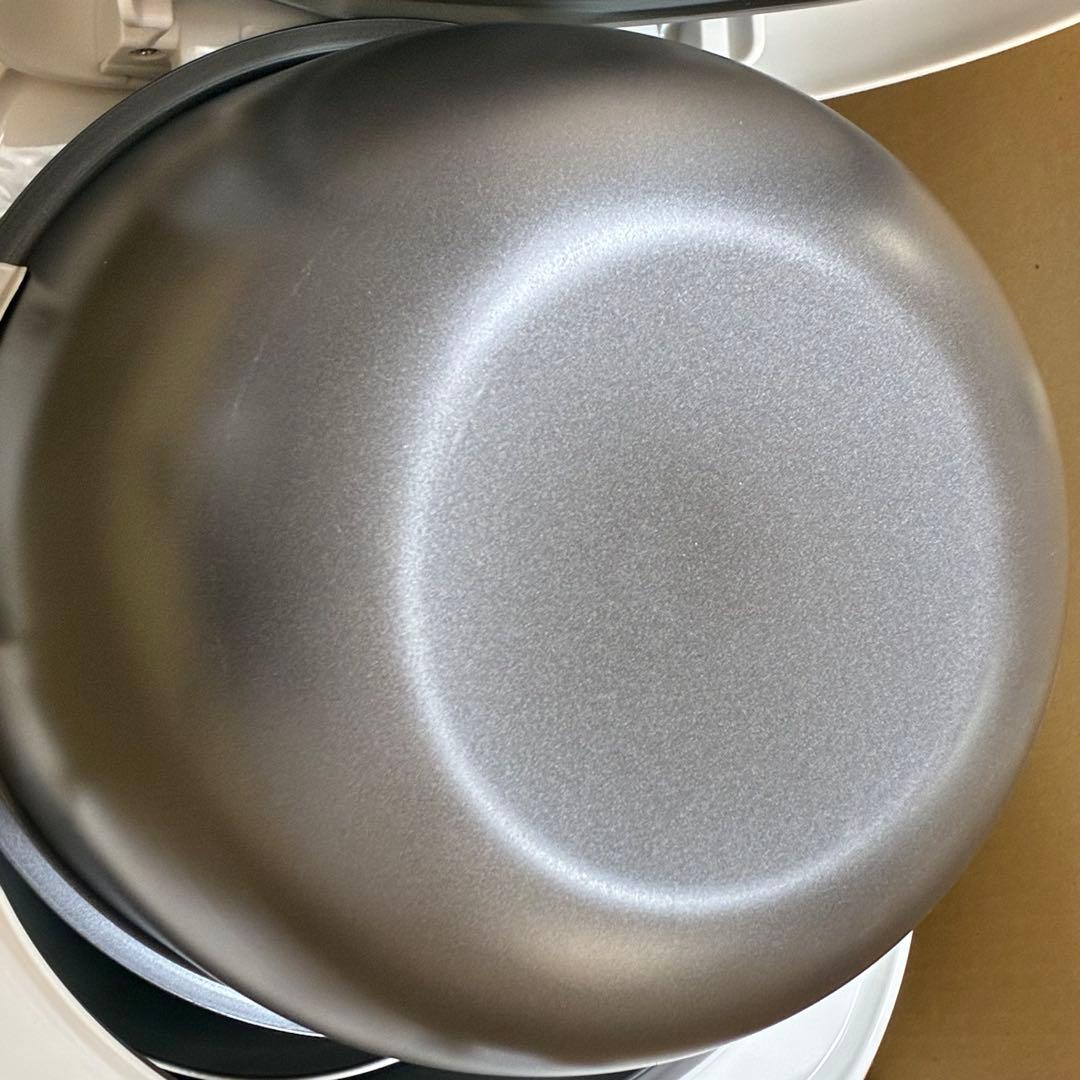 象印 マイコン 炊飯ジャー NS-ZB18 炊飯器 未使用品