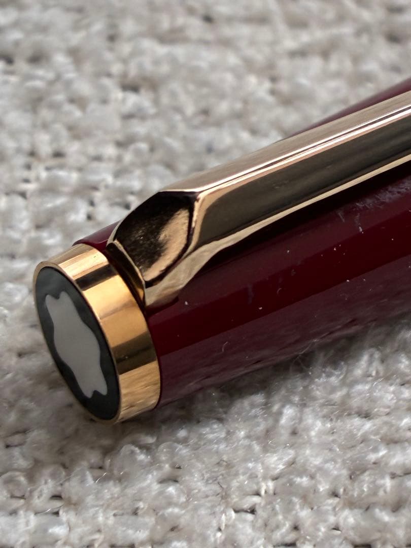 ◾️美品◾️MONT BLANC モンブラン◾️万年筆 ◾️ボルドー色／金色