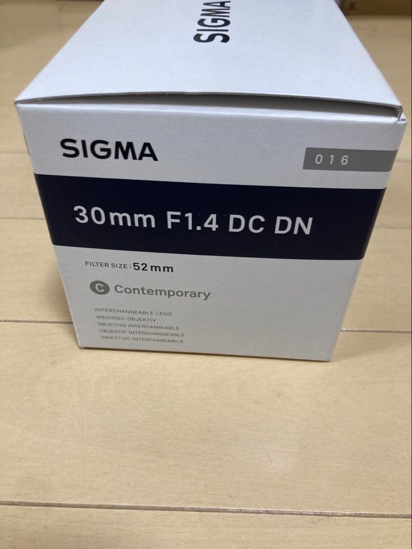 SIGMA 30mm F1.4 DC DN レンズ　SONY