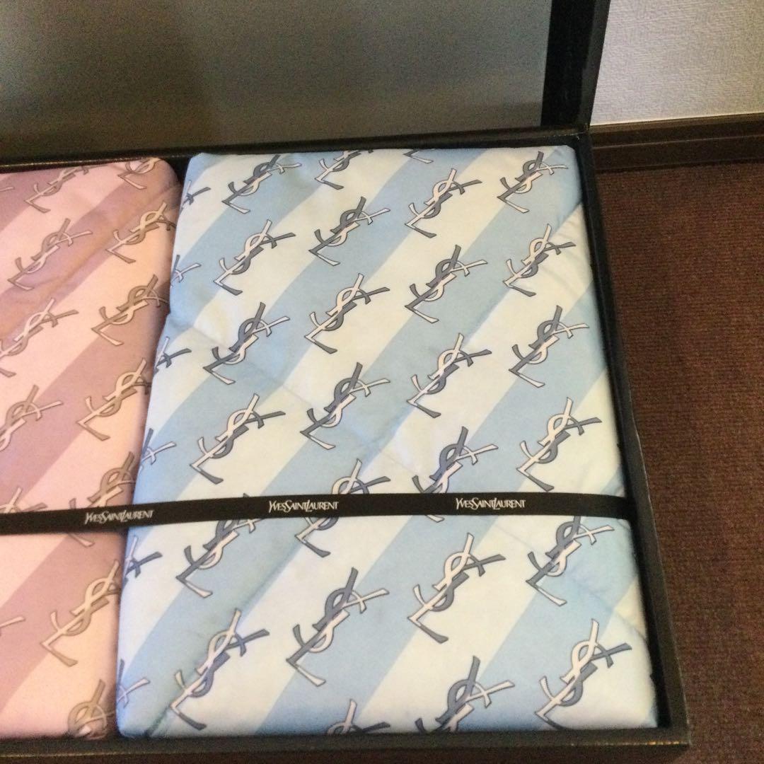 イヴサンローラン ダウンケットシングルサイズ2点 最終価格