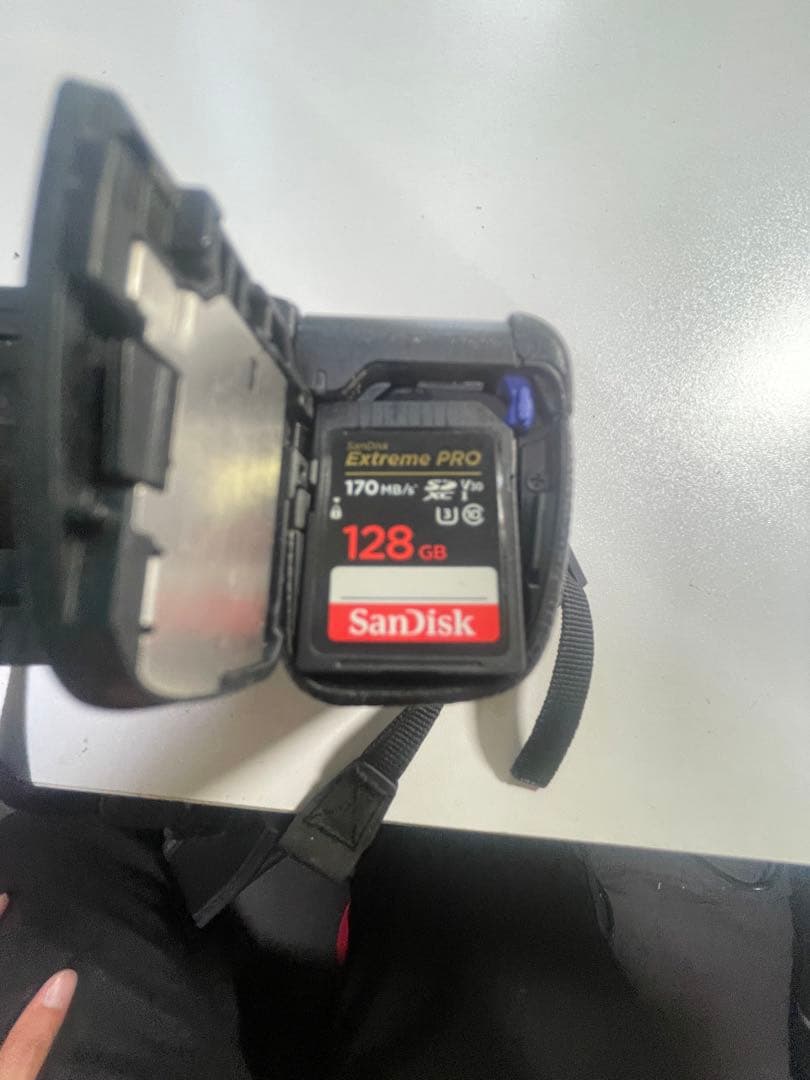 SONY α6400 ミラーレスカメラ 本体おまけあり