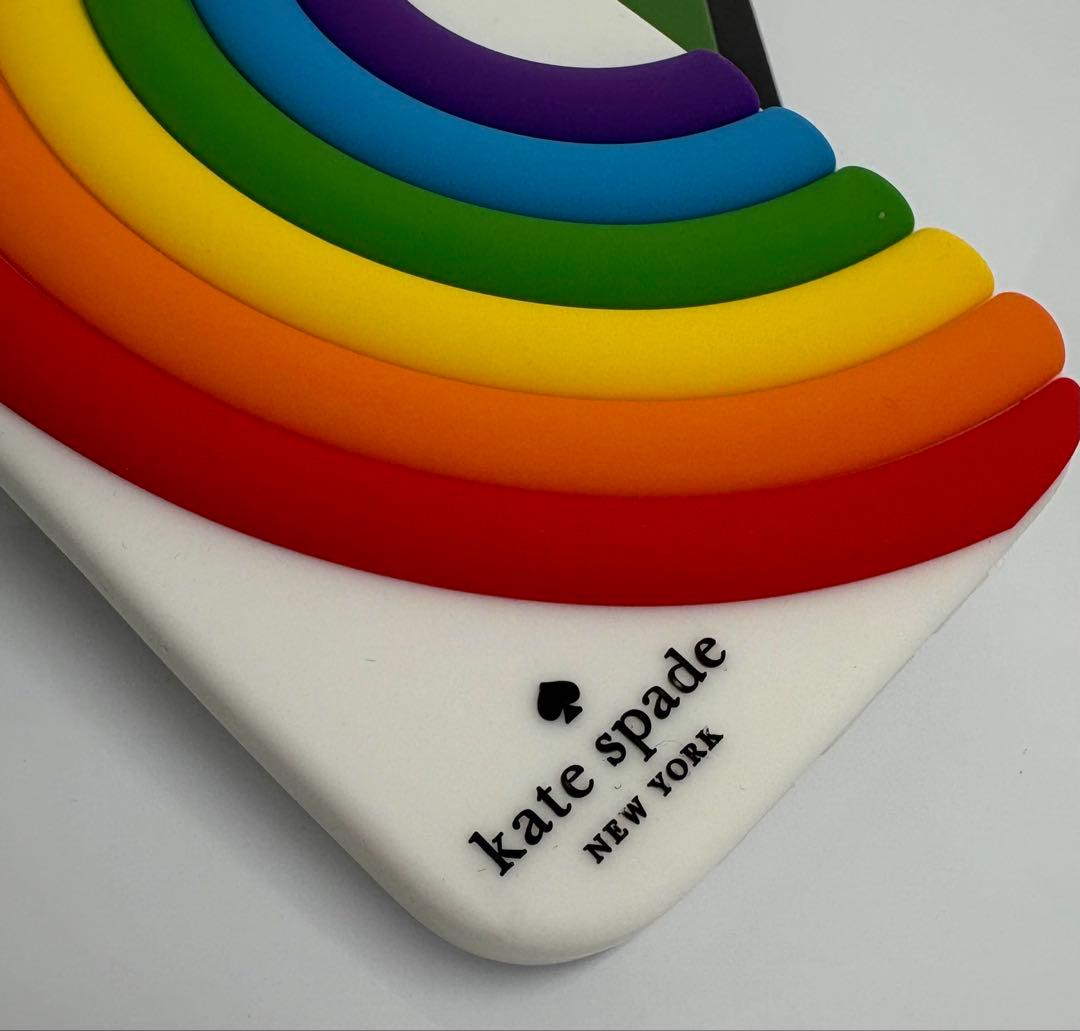 【新品未使用】ケイトスペードiPhone14Pro ケース 虹 レインボー