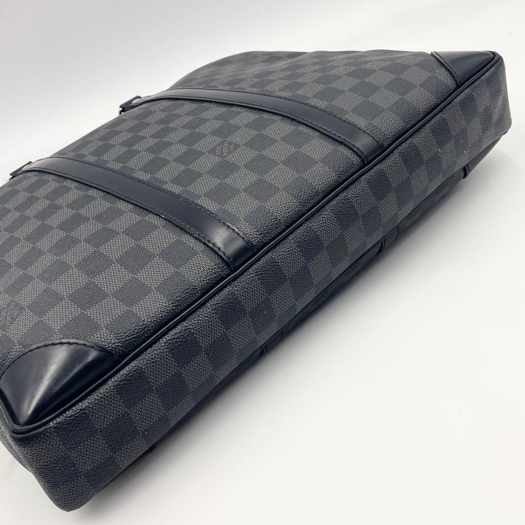 ルイヴィトン ポルトドキュマンボワヤージュ ダミエグラフィット ブラックA4可