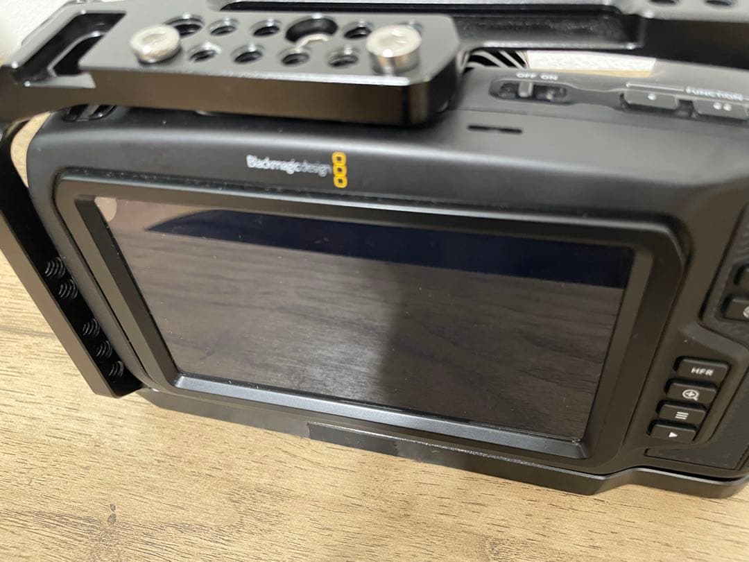 美品Blackmagic Pocket Cinema Camera 6K+ゲージ