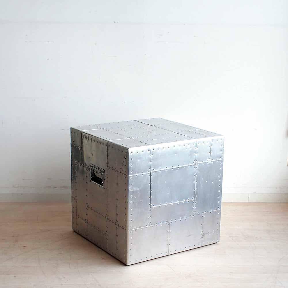 Timothy Oulton by HALO メタルランプテーブルZR24333