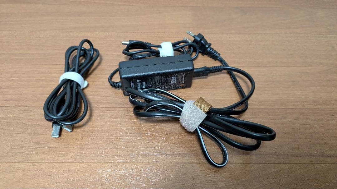 美品 22年製 箱有り Pioneer DDJ1000 PCスタンド付き