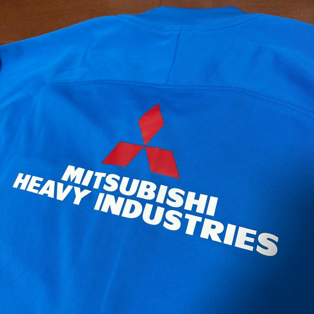 浦和レッズ　トレーニングウェア