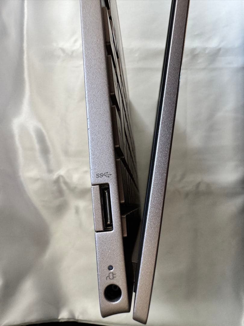 ピンク/最軽量957kg/HP Pavilion Aero 13/Ryzen 7