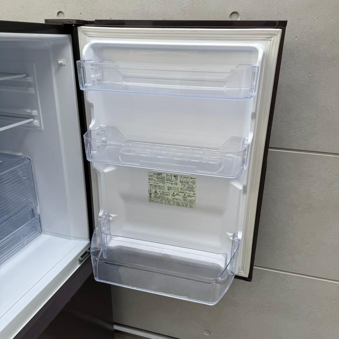 236⭐️2019年製★シャープ　冷蔵庫　大型　ブラウン　280L 一人暮らし