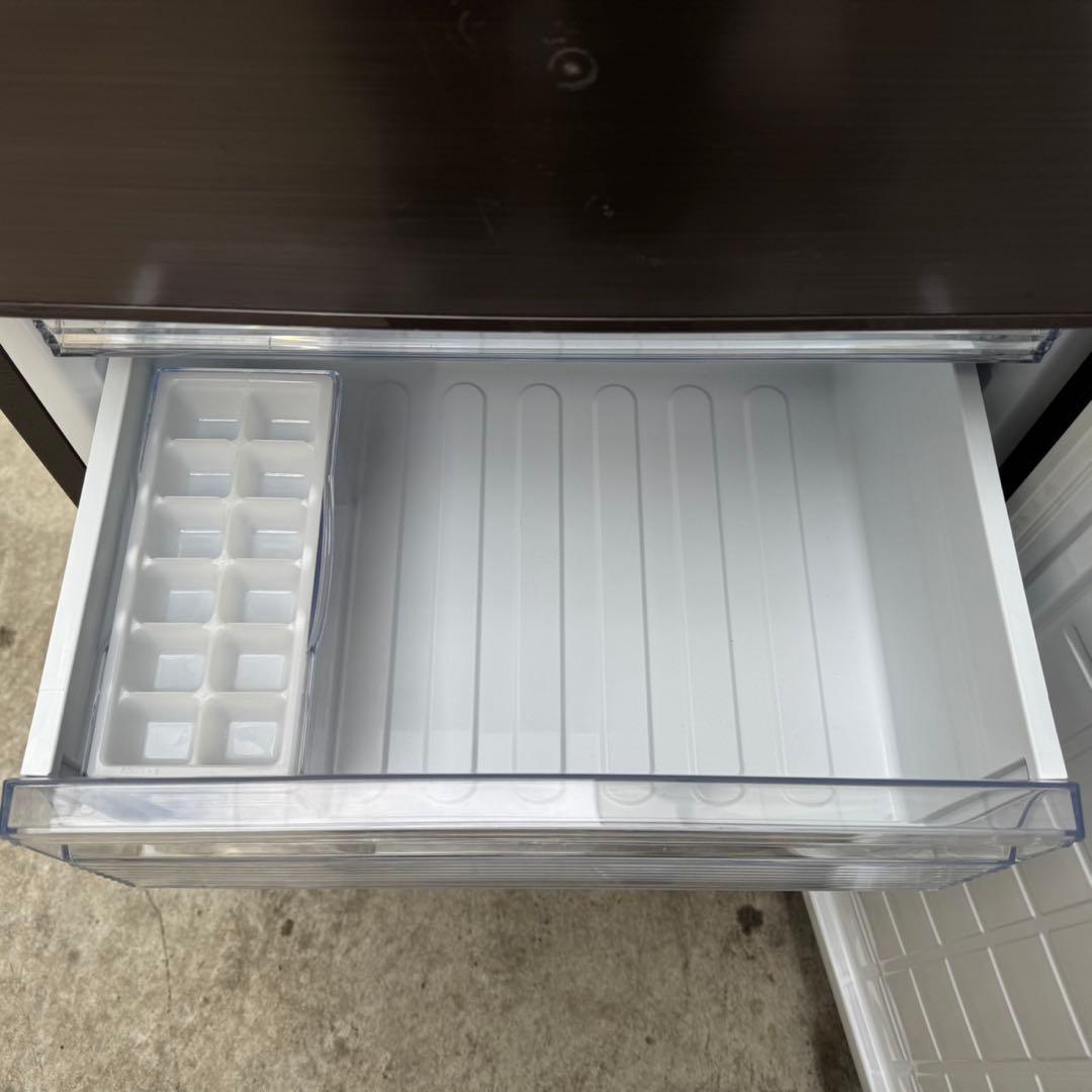 236⭐️2019年製★シャープ　冷蔵庫　大型　ブラウン　280L 一人暮らし