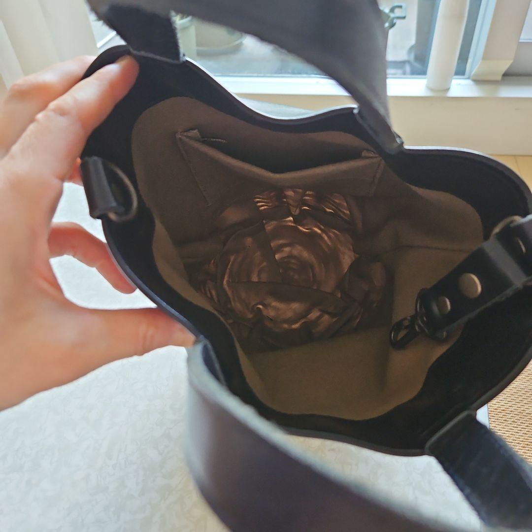 美品 ribbon b レザー 籐 スタッズかごバッグ warang wayan