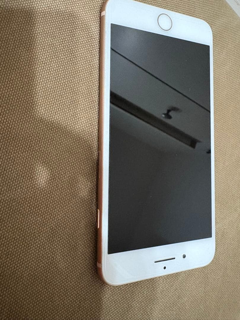 iPhone 8Plus 64G SIMフリー ピンクゴールド 本体