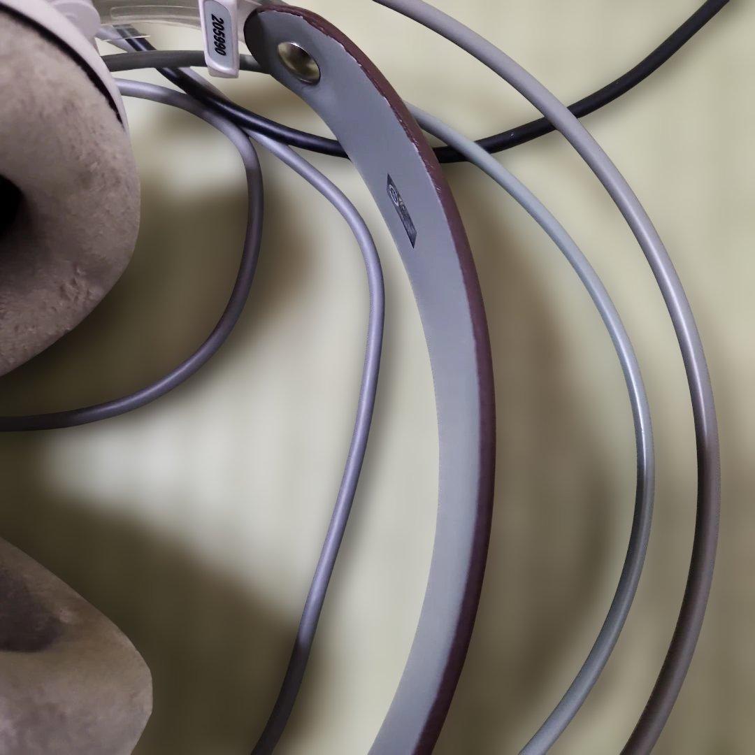 akg K701有線ヘッドホン　モニターヘッドホン