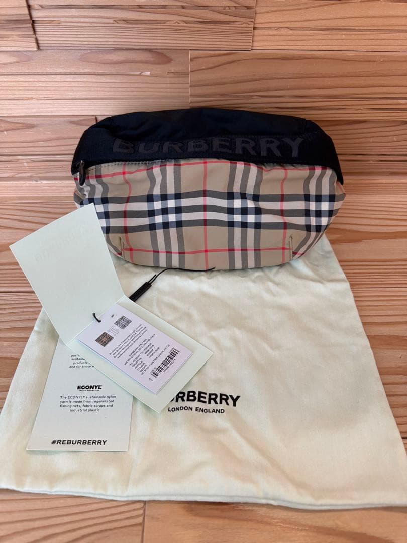 kwBURBERRY ボディバッグ・ウエストポーチ　ショルダーバッグ