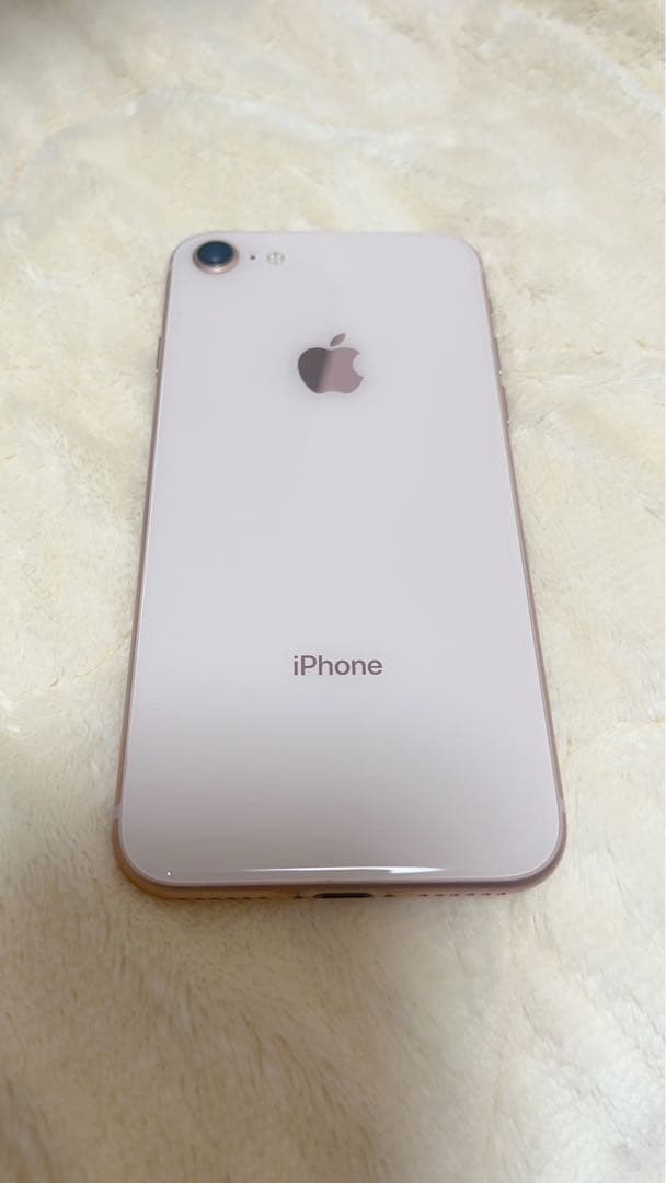 Apple iPhone 8 ピンクゴールド