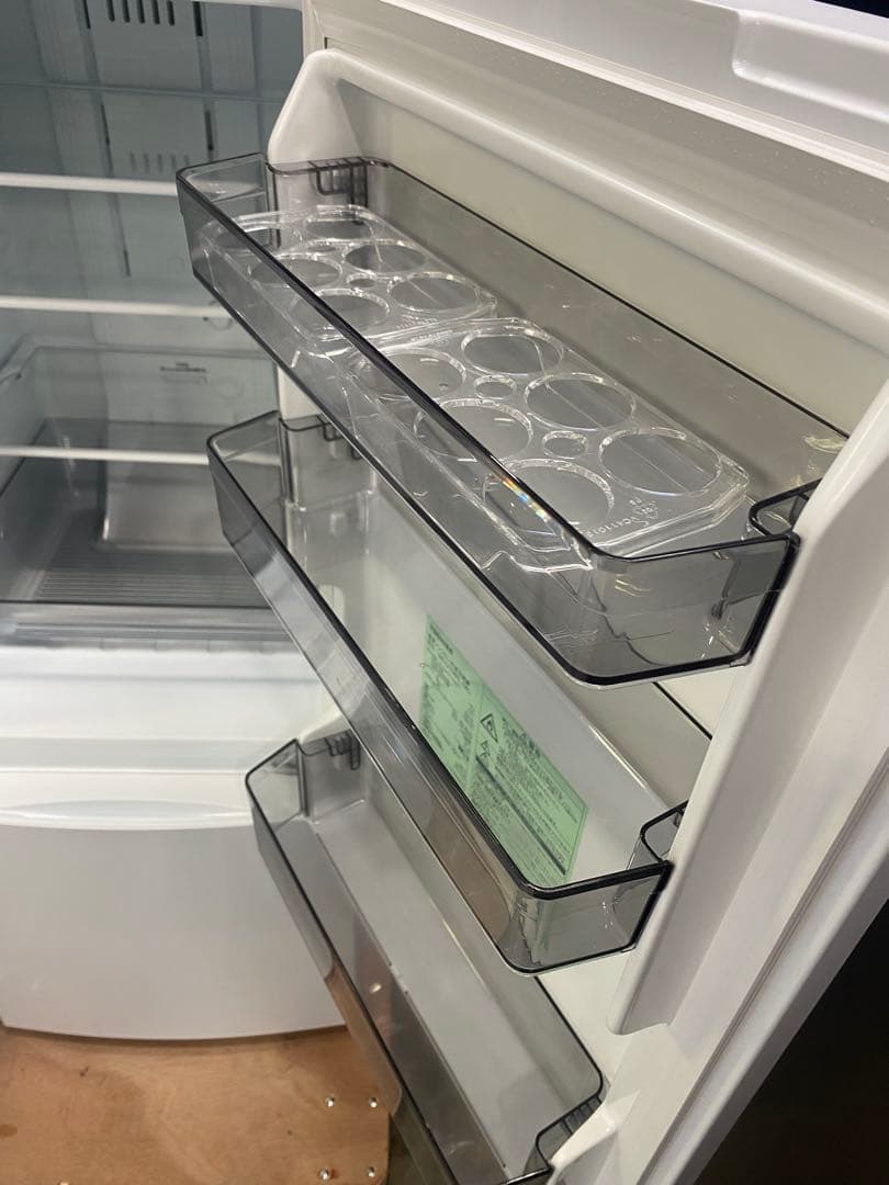 東芝ノンフロン冷凍冷蔵庫153L 2023年製GR-U15BS (W)