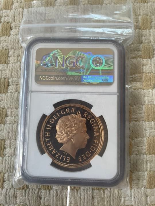 【最高鑑定】2014年 イギリス エリザベス2世 5ソブリ…
