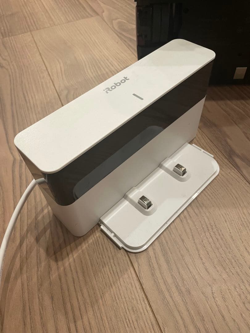 ジャンク品　iRobot ブラーバm6 ロボット掃除機本体 充電ドック付き