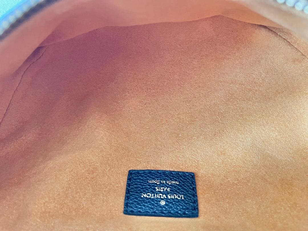 ルイヴィトン バムバッグ ボディバッグ アンプラント ノワール ブラック