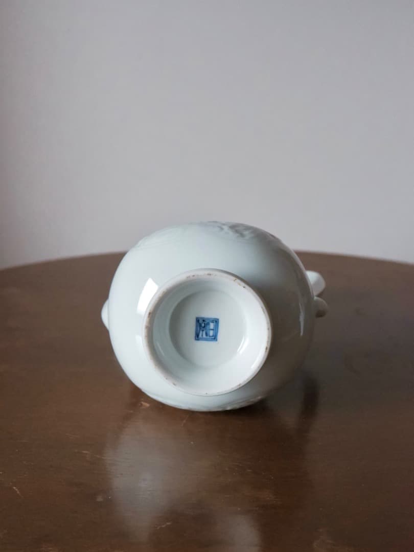 平安石亭　松本石亭　白磁彫花　仙盞瓶　水注　茶道具　現代工芸Q2351