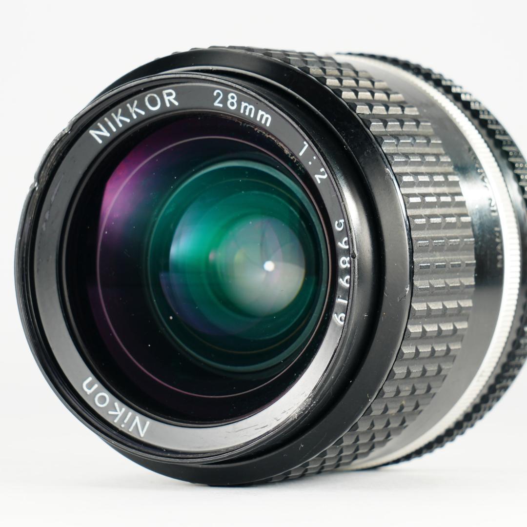 【寄れる大口径】Nikon Ai-s Nikkor 28mm F2 919
