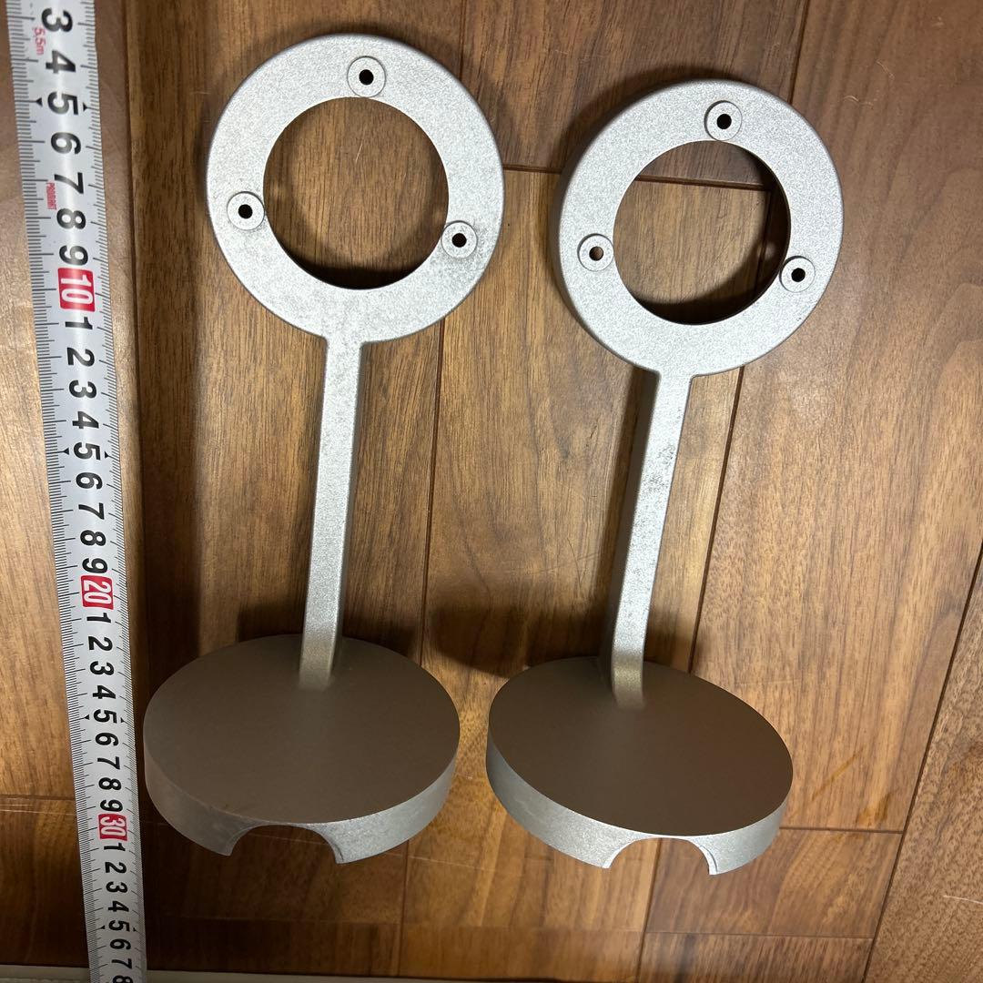 B&O三角スピーカーの壁面設置用台座