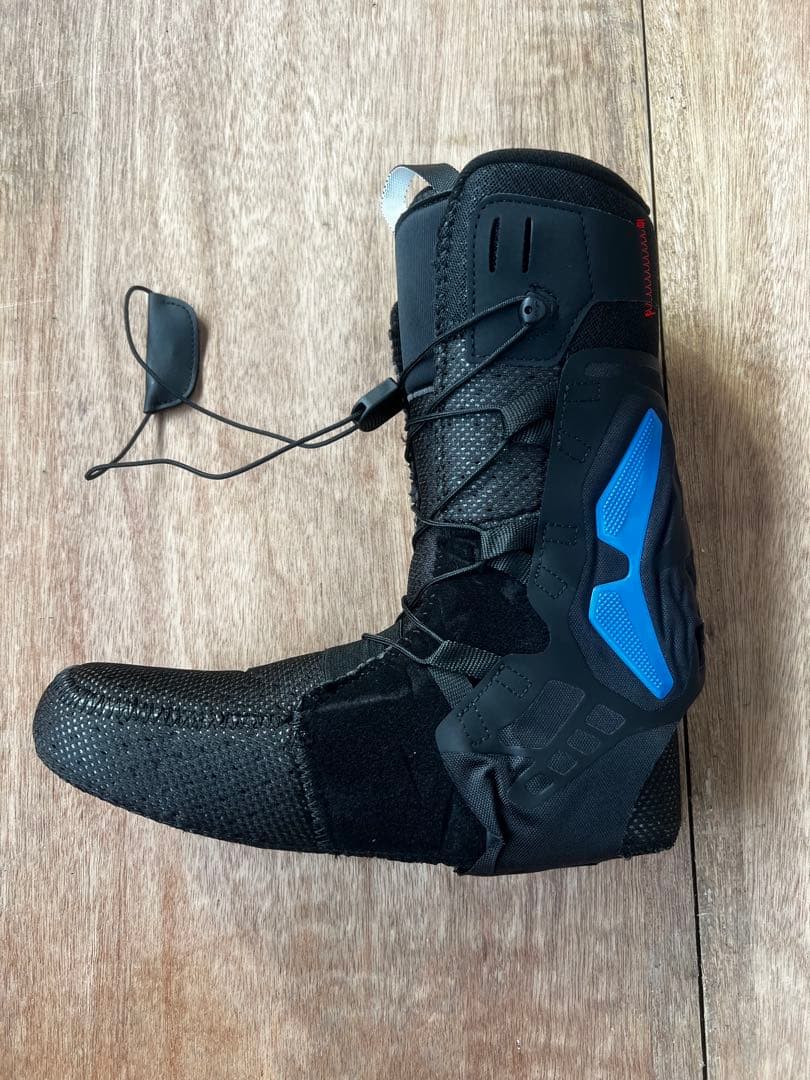 25-26 DEELUXE AREthRIN CTFインナー　ブーツ