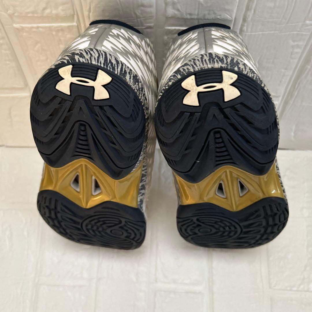 【アンダーアーマー】人気！バスケシューズクラッチフィット28.5cm