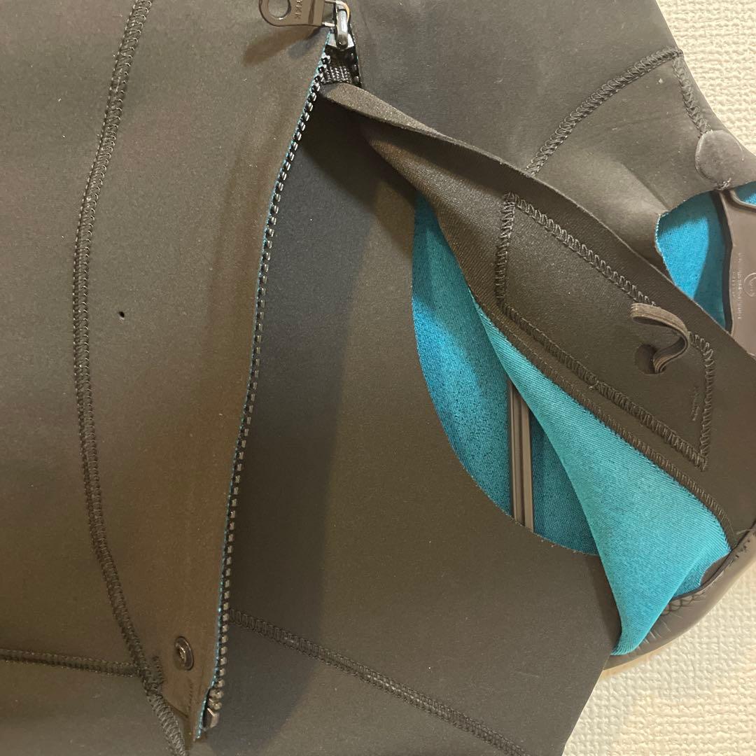 ウェットスーツ　サーフィン　Hurley 3×2mm