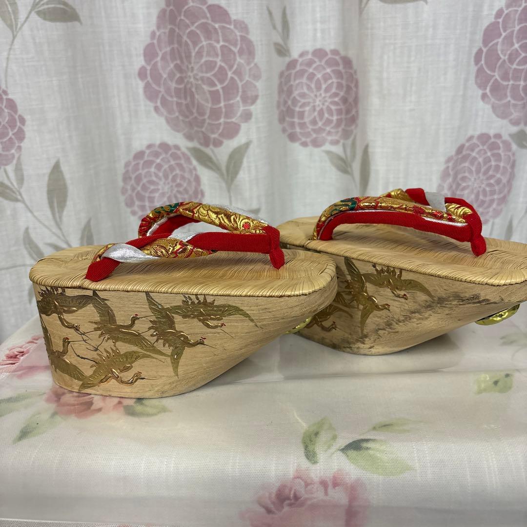 七五三用 鶴模様 木製下駄 赤金鼻緒 こっぽり　七五三