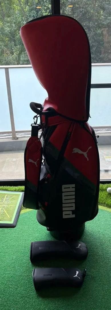 PUMA キャディバッグ 赤　黒 フード付き