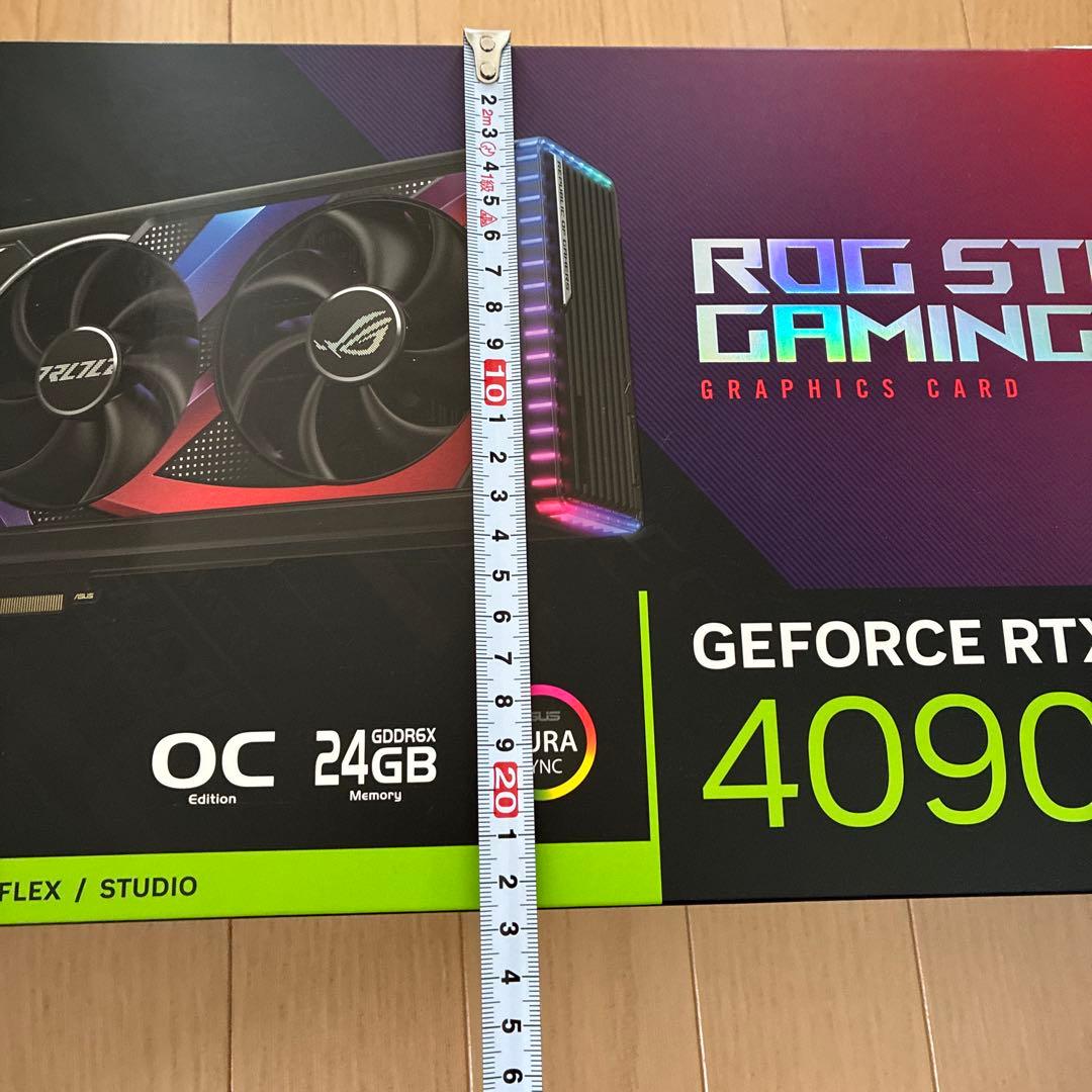 ASUS RTX 4090 ヒートシンク　3連　ファン　バックプレート　LED