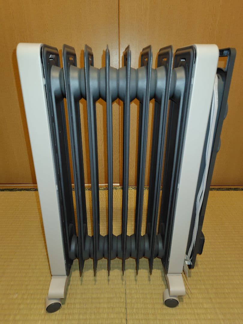 De'Longhi(デロンギ) オイルヒーター 　Vertical
