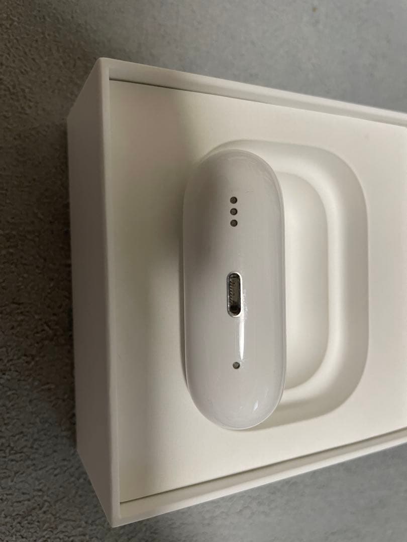 AirPods Pro 第2世代 Lightning MQD83J/A