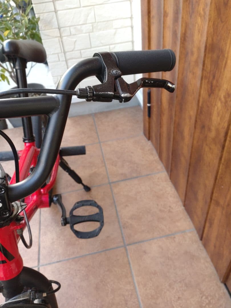 STN ARESAVES BMXバイク レッド　16インチ
