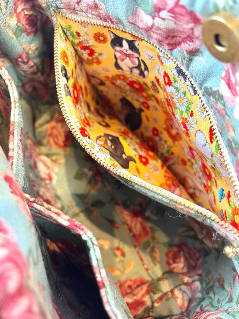 コヤンイサムチョン　レースデニム×ふわふわフリンジデニム　フリルバッグ