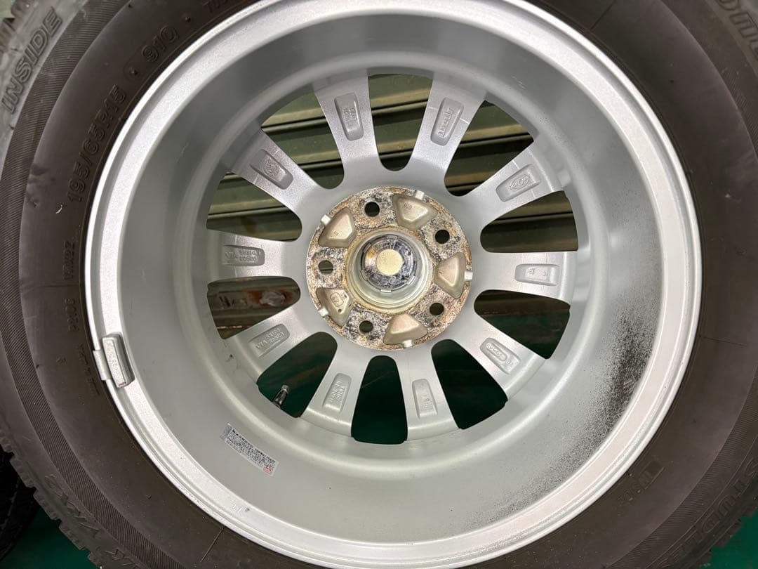送料込み 195/65r15 スタッドレス 4本