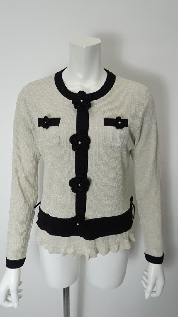 H*i様 新品スーパービューティーニットアンサンブル　42sizeベージュ