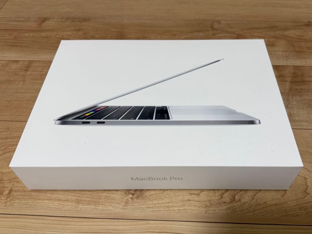 MacBook Pro 本体 充電器付き