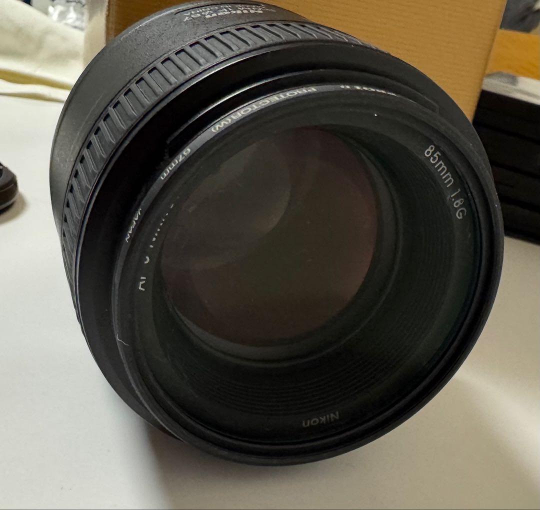 ニコン AF-S NIKKOR 85mm f/1.8G