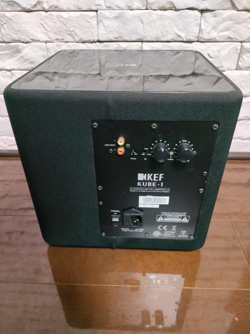 KEF サブウーファー KUBE-1 付属品あり