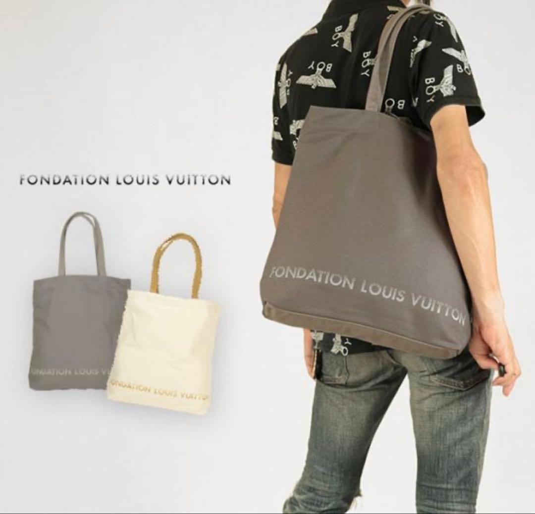 LOUIS VUITTON財団美術館トートバッグ