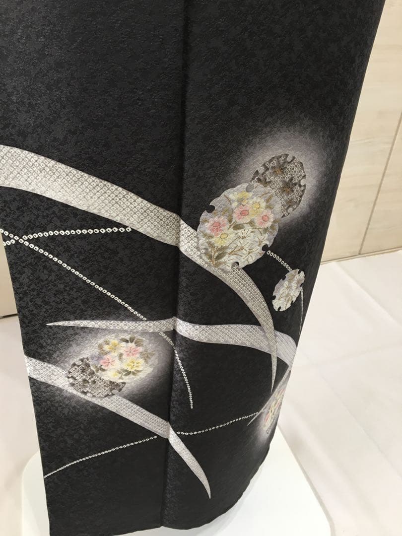 都会的　ドレッシーな【訪問着】正絹　友禅　墨色　裄長め