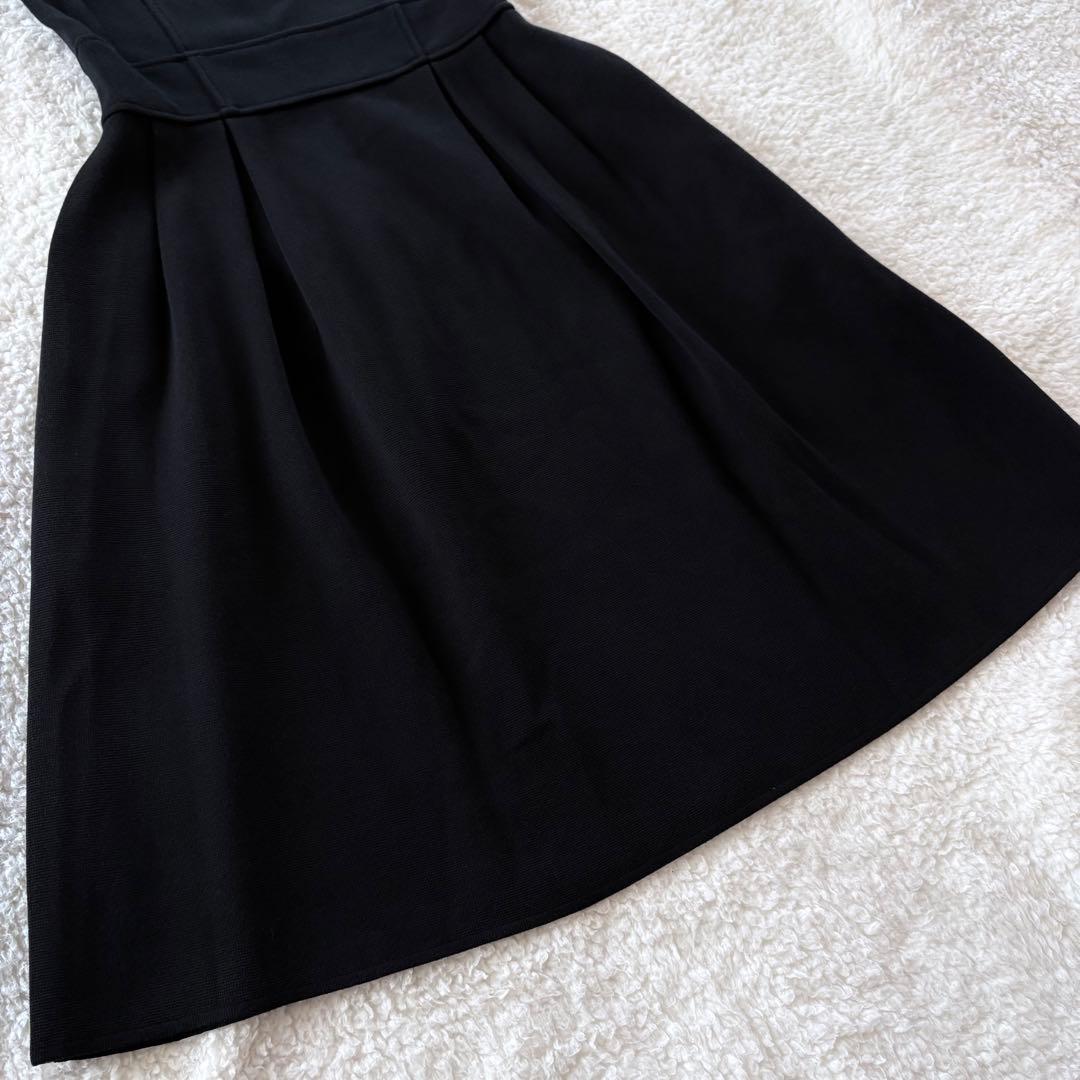 美品✨フォクシー 襟付き ニットワンピース ノースリーブ フレア 黒