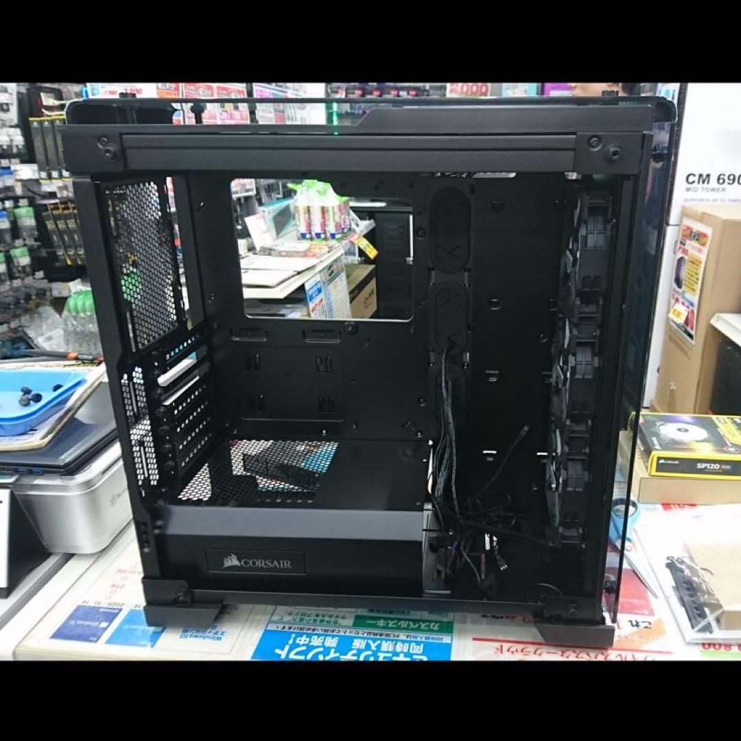 Corsair RGBファン付きフルタワー型全透明PCケース570XRGB