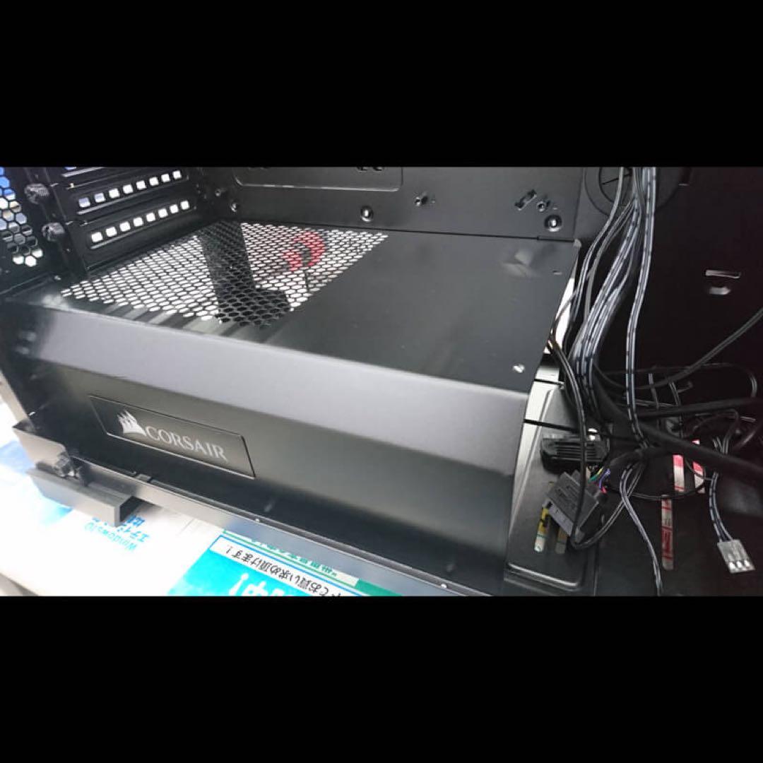 Corsair RGBファン付きフルタワー型全透明PCケース570XRGB