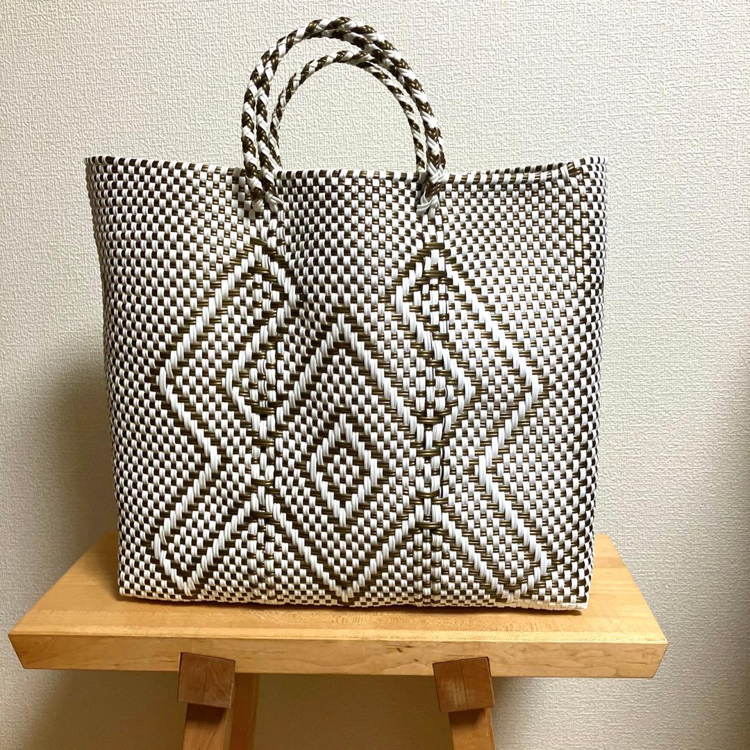 新品　OJO DE MEX オホデメックス　　　　　トートバック大 A4