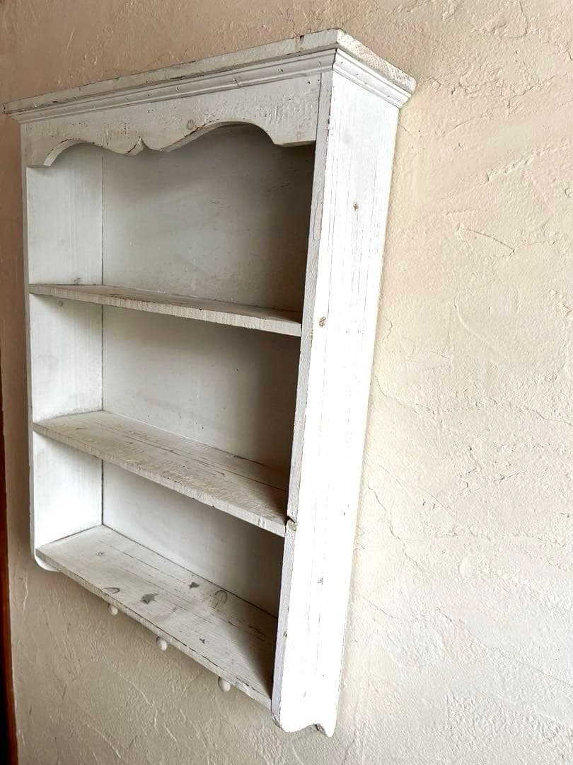 壁掛け木製シェルフ　アンティーク風